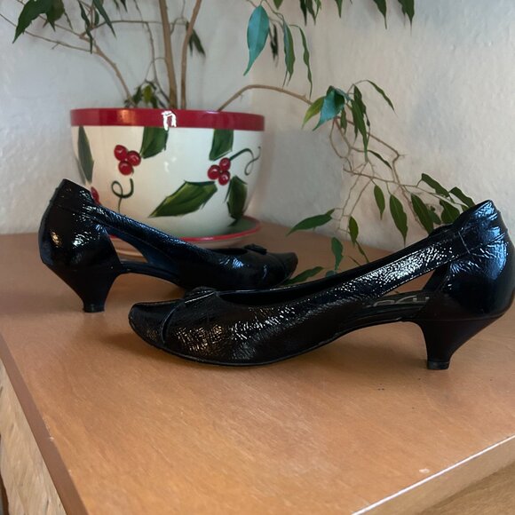 Mjus Black Kitten Heel Patent Pointed Toe Shoes Women 39 - Picture 7 of 10